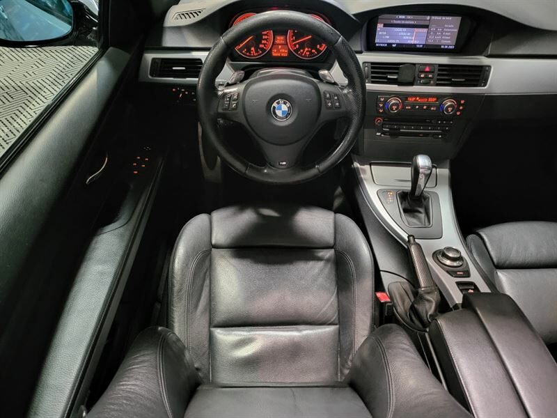 <h1>BMW SERIE 3 Cabriolet 330i 272cv M-Sport Design BVA // GPS/BLUETOOTH/XENONS</h1>