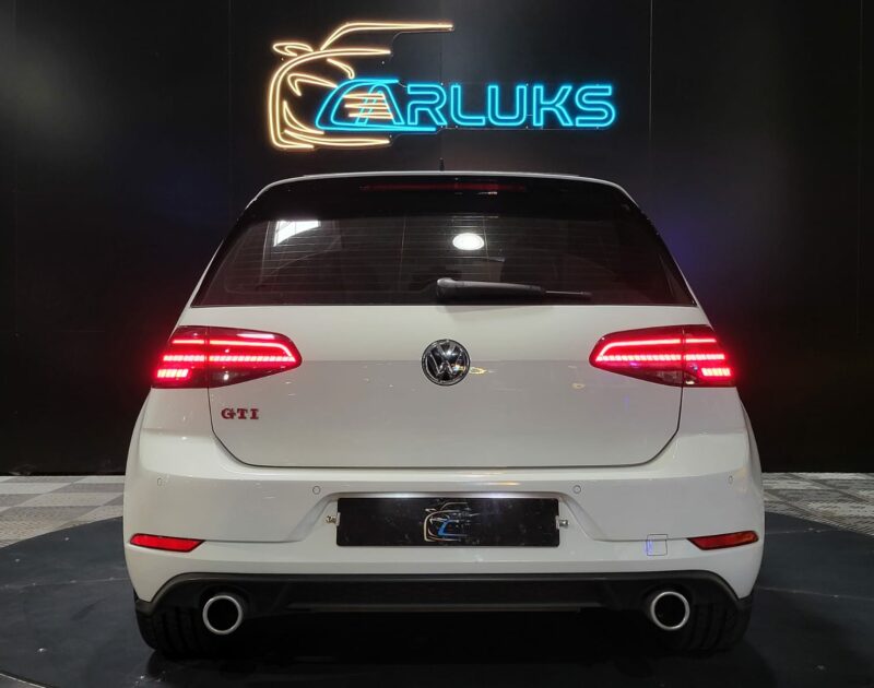 <h1>VOLKSWAGEN GOLF VII GTI Performance 2.0 TSI 245cv Boîte Auto DSG</h1>