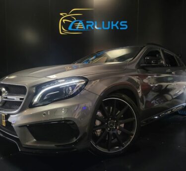 MERCEDES-BENZ GLA 45 AMG 381cv 4Matic // TOIT OUVRANT/SIEGES CHAUFFANT/CAMERA DE RECUL