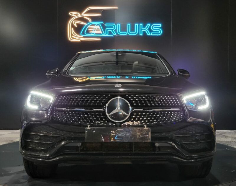 <h1>MERCEDES-BENZ GLC COUPE Hybrid 300de EQ Power 306cv AMG Line 4MATIC 9G-Tronic</h1>