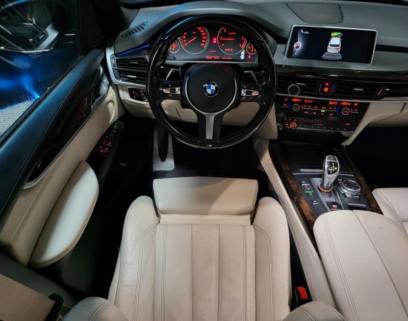 <h1>BMW X5 25d 231cv M-Sport xDrive BVA / TOIT OUVRANT/SIEGES A MEMOIRE/GPS/BLUETOOTH</h1>