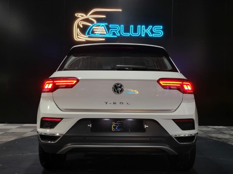 <h1>VOLKSWAGEN T-ROC 1.5 TSI 150CV CARAT</h1>