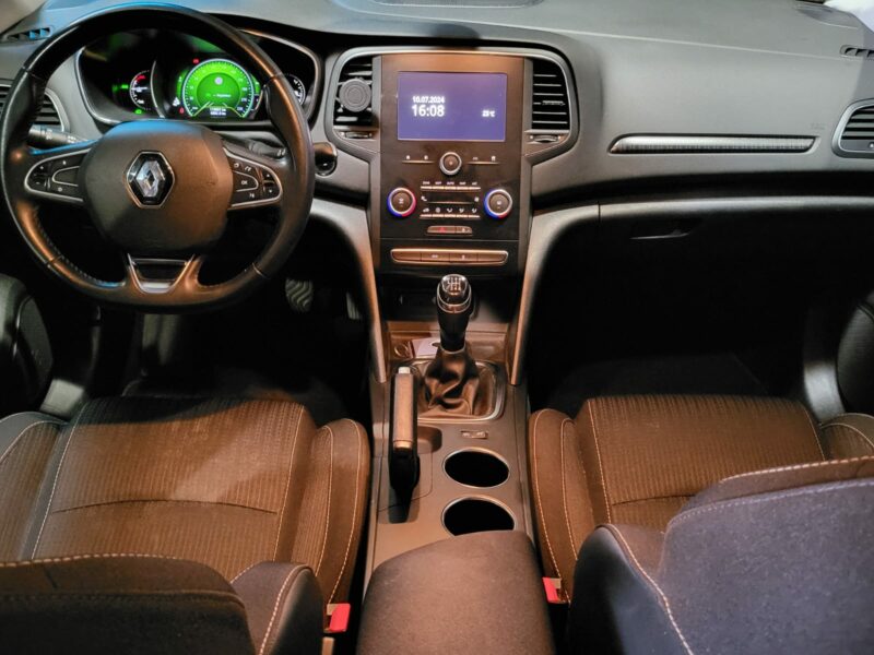 <h1>RENAULT MEGANE IV 1.5 dCi 110cv Business BVM6</h1>