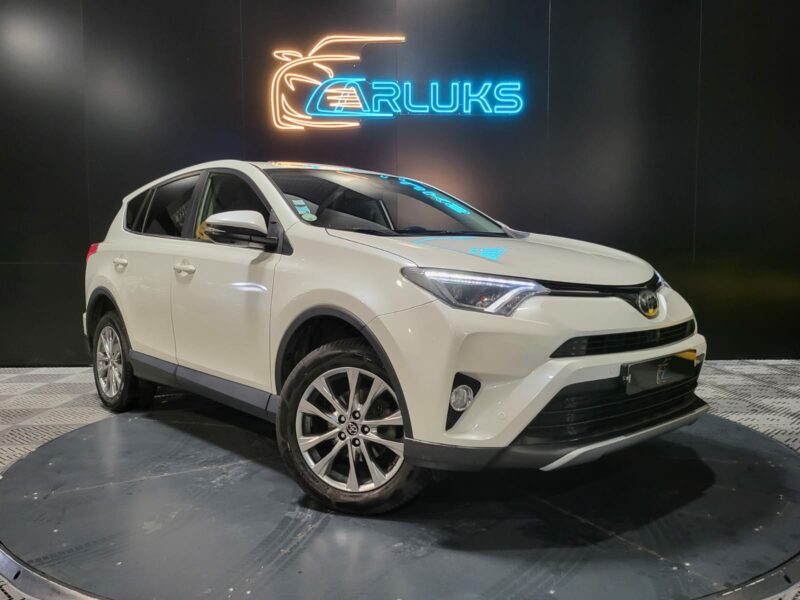 <h1>TOYOTA RAV4 IV 2.0 D4-D 143cv Lounge 2WD BVM6</h1>