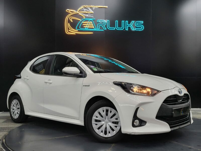 <h1>TOYOTA YARIS Hybrid 1.5 VVT-i 116cv Dynamic Business Boîte Auto CVT</h1>