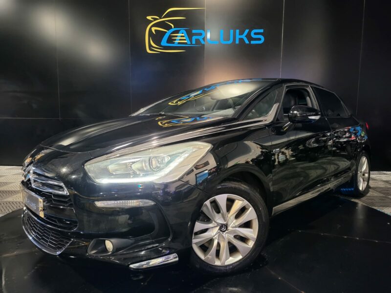 <h1>CITROEN DS5 Hybrid4 2.0 HDi 163cv So Chic Boîte Auto BMP6</h1>