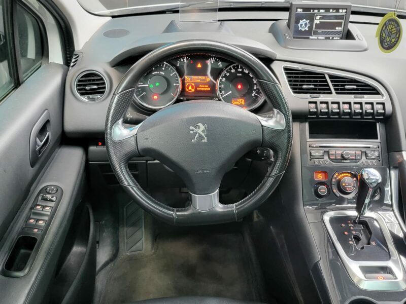 <h1>PEUGEOT 3008 1.6 THP 165cv Féline Boîte Auto</h1>