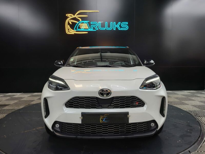 <h1>TOYOTA YARIS CROSS 1.5 Hybrid 116cv FINITON GR</h1>