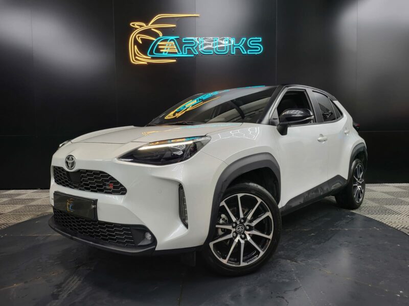 <h1>TOYOTA YARIS CROSS 1.5 Hybrid 116cv FINITON GR</h1>