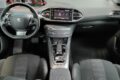 PEUGEOT 308 II 1.2 PureTech 130 Allure Boîte Auto EAT8 1ère Main // FAIBLE KILOMETRAGE