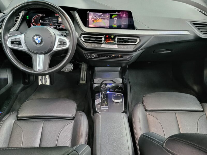 <h1>BMW SERIE 1 118d 150cv M-Sport Boîte Auto</h1>