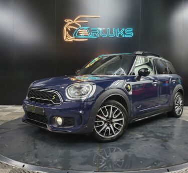 Cooper SE ALL4 224cv JCW