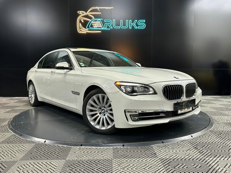 <h1>ActiveHybrid 7 320 cv / Luxury </h1>