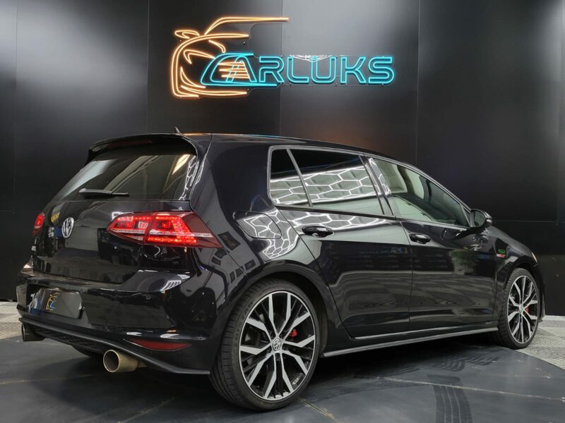 <h1>VOLKSWAGEN GOLF VII GTI Performance 2.0 TSI 230cv Boîte Auto DSG</h1>